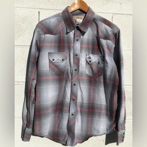 Wrangler pearl snap
